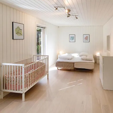 Five-bedroom Holiday In *